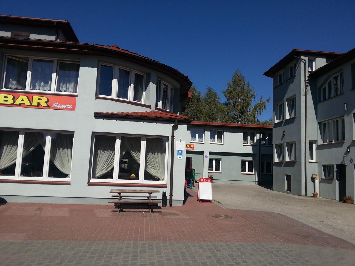 华沙恒里克斯旅馆公寓 外观 照片